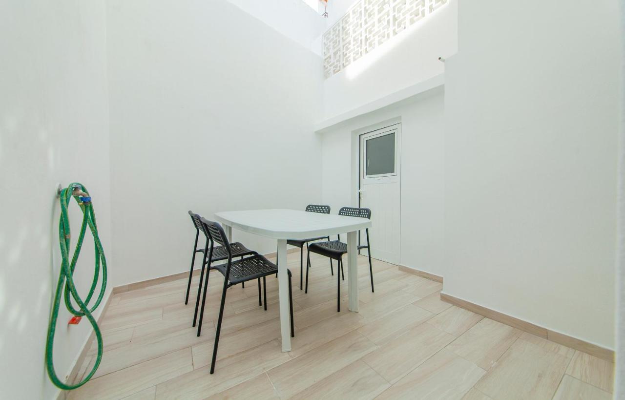 ラゴスB21 - Oliveira Cozy Flatアパートメント エクステリア 写真
